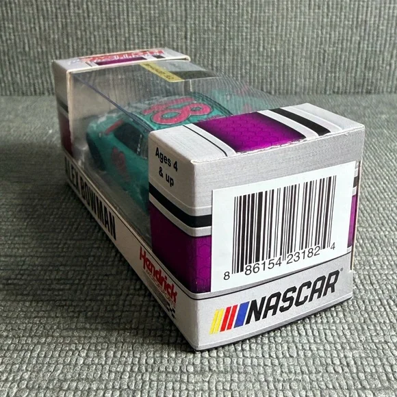 NASCAR Alex Bowman - Picture 4 of 5